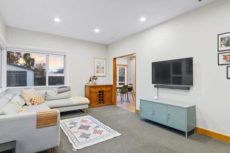 Photo of property in 8 Garnett Avenue, Spreydon, Christchurch, 8024