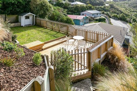 Photo of property in 103 Makara Road, Karori, Wellington, 6012