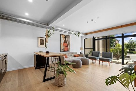 Photo of property in 1/165 Hobsonville Point Road, Hobsonville, Auckland, 0616