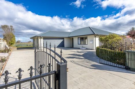 Photo of property in 7 Marae Street, Waipawa, 4275