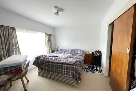 Photo of property in 1/3 Merriefield Avenue, Forrest Hill, Auckland, 0620