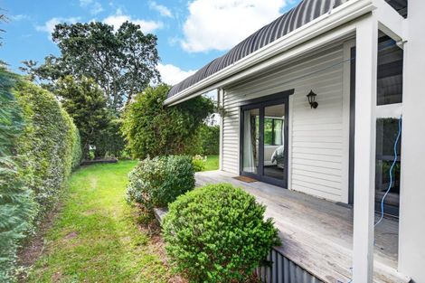 Photo of property in 63 Bridge Street, Coalgate, 7673