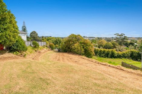 Photo of property in 22 Moffat Road, Red Beach, 0932