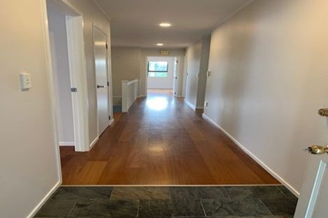 Photo of property in 1/52 Galloway Crescent, Farm Cove, Auckland, 2012