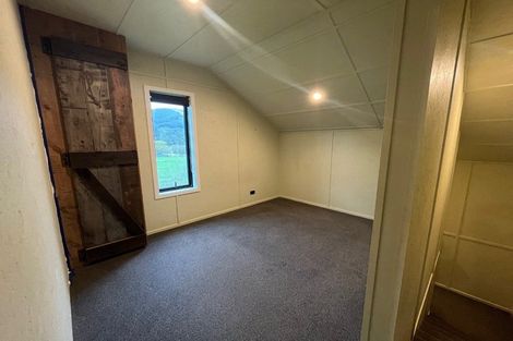 Photo of property in 30 Hawaiki Lane, Hira, 7071