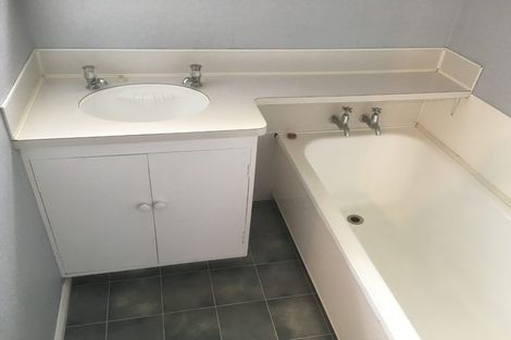 Photo of property in 53 Hall Street, Cambridge, 3434