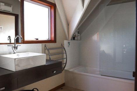 Photo of property in 3 Maclaurin Street, Dannevirke, 4930