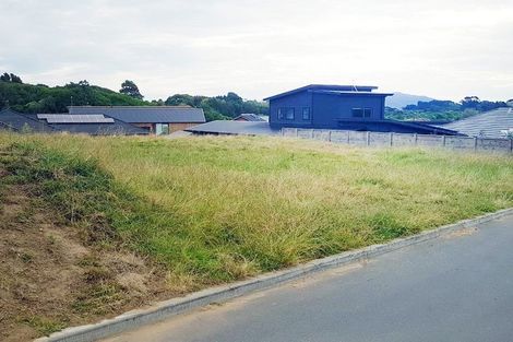 Photo of property in 6 Piwakawaka Way, Waikanae, 5036