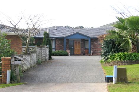 Photo of property in 19 Mullagh Place, East Tamaki Heights, Auckland, 2016