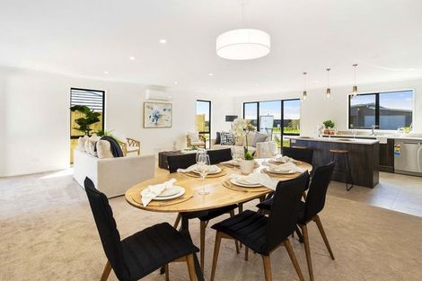 Photo of property in 6 Mutetai Road, Clarks Beach, 2122