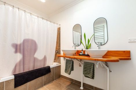 Photo of property in 15 Foster Crescent, Belmont, Lower Hutt, 5010