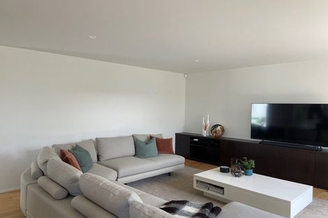 Photo of property in 13 Sharon Road, Waiake, Auckland, 0630