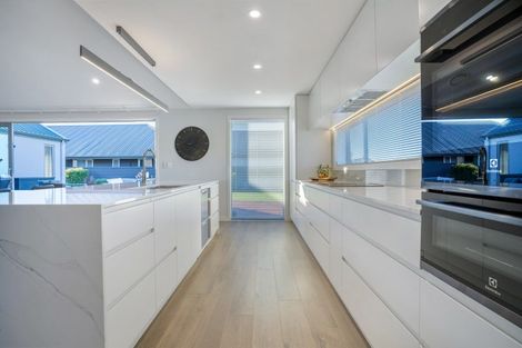 Photo of property in 60 Welsh Road, Winton, 9720