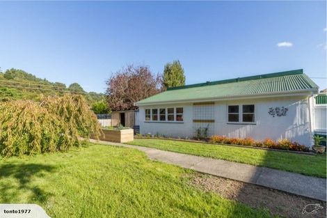 Photo of property in 32 Petherick Street, Taita, Lower Hutt, 5011