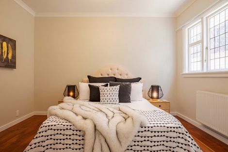 Photo of property in 11 Rimu Road, Kelburn, Wellington, 6012
