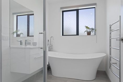 Photo of property in 13 Orbiter Drive, Ohoka, Kaiapoi, 7692