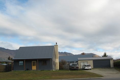 Photo of property in 41 Mount Iron Drive, Wanaka, 9305