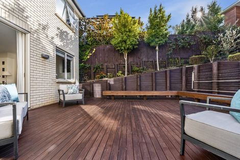 Photo of property in 52 Corricvale Way, Northcross, Auckland, 0630