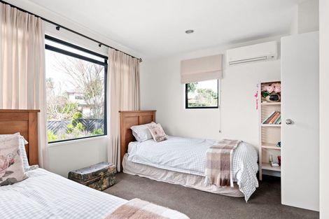 Photo of property in 2a Edgecumbe Street, Whitiora, Hamilton, 3200