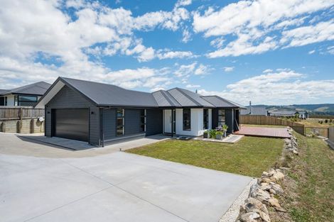 Photo of property in 30 Katania Heights, Brightwater, 7022