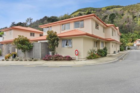 Photo of property in Totara Grove, 25 Grove Street, The Wood, Nelson, 7010