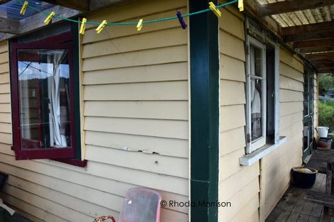 Photo of property in 153 Pahi Road, Pahi, Paparoa, 0571