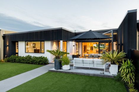 Photo of property in 3/11 Kaniera Terrace, Cambridge, 3434