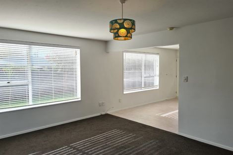 Photo of property in 10 Brogar Place, Casebrook, Christchurch, 8051