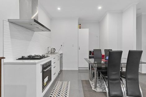 Photo of property in 2u6 Rosalind Street, Deanwell, Hamilton, 3206