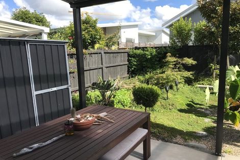 Photo of property in 26 Owen Chapman Drive, Red Beach, 0932