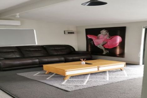 Photo of property in 292 Birkdale Road, Birkdale, Auckland, 0626