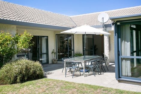 Photo of property in 12 Hall Street, Cambridge, 3434