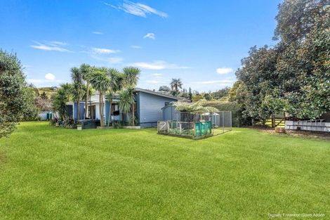 Photo of property in 1a Ocean Beach Road, Tairua, 3508
