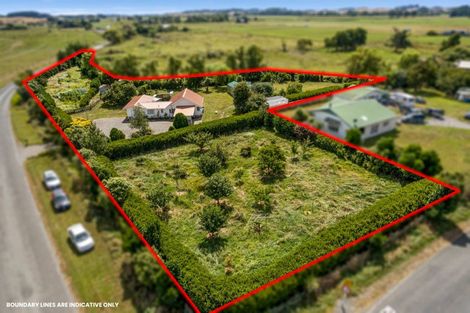 Photo of property in 318 Kuku Beach Road, Kuku, Levin, 5570