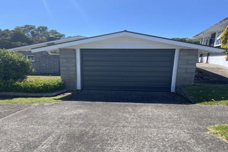 Photo of property in 69 Paynters Avenue, Strandon, New Plymouth, 4312