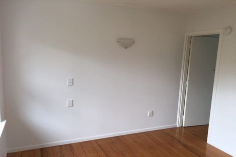 Photo of property in 1/53 Nile Road, Milford, Auckland, 0620