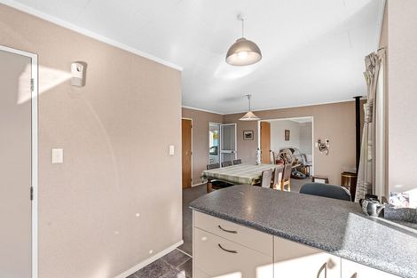 Photo of property in 10 Aitchison Place, Levin, 5510