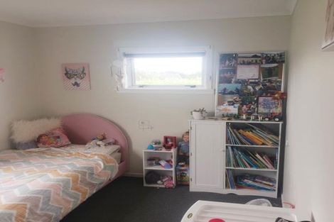 Photo of property in 1137 Devon Road, Bell Block, New Plymouth, 4373