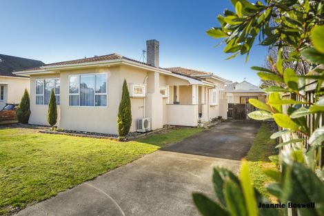 Photo of property in 37 Lyndhurst Street, Takaro, Palmerston North, 4412