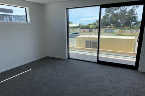 Photo of property in 8b Percy Road, Papamoa Beach, Papamoa, 3118