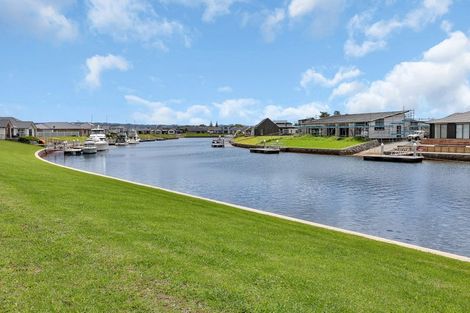 Photo of property in 29 Maturiki Drive, One Tree Point, 0118
