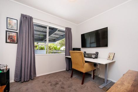 Photo of property in 27 Ferndale Place, Feilding, 4702