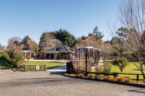 Photo of property in 37 Chinnerys Road, Woodend, 7610