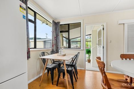 Photo of property in 106 Mcleod Street, Elderslea, Upper Hutt, 5018