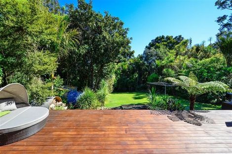 Photo of property in 128 Hinau Road, Waimauku, 0881