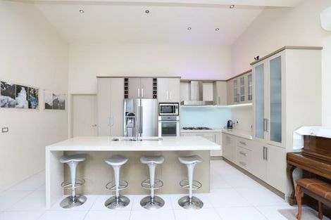 Photo of property in 106 Saint James Drive, Huntington, Hamilton, 3210