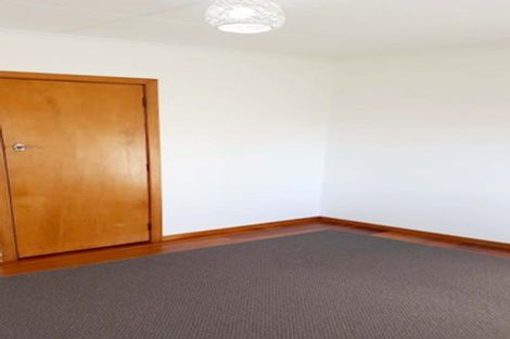 Photo of property in 61 Whiteley Street, Moturoa, New Plymouth, 4310