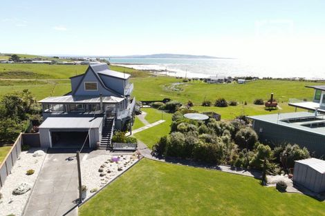 Photo of property in 10 Rimu Street, Kaka Point, Balclutha, 9271