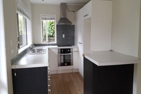 Photo of property in 3/11 Hall Road, Glenfield, Auckland, 0629