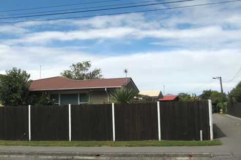 Photo of property in 2/12 Winton Street, St Albans, Christchurch, 8014